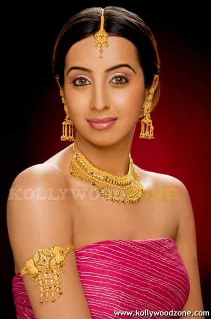 Hot Kannada Actress Sanjana Sexy Stills 01