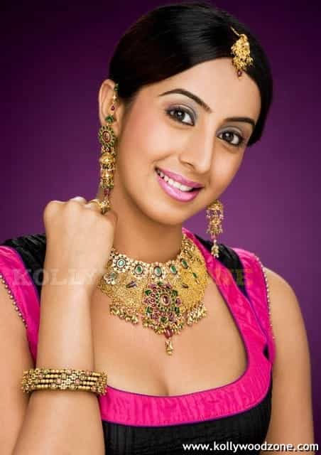 Hot Kannada Actress Sanjana Sexy Stills 10