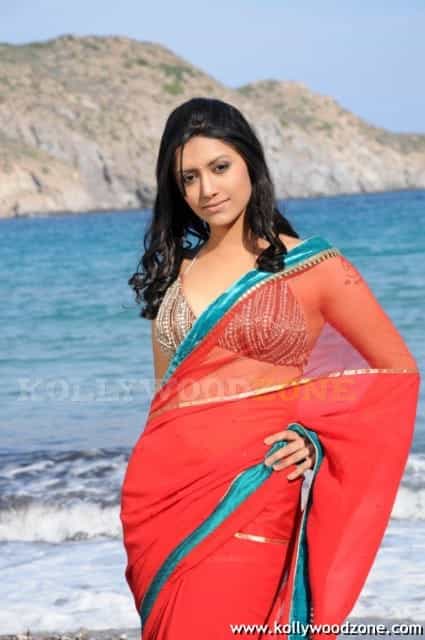 Hot Mamta Mohandas In Kedi Stills 12