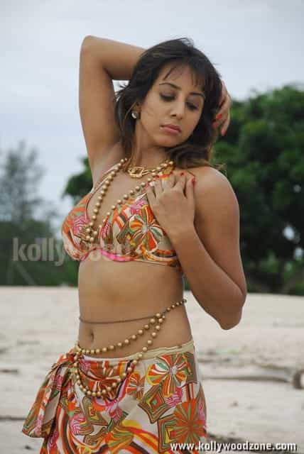 Hot Sanjana Pics 06