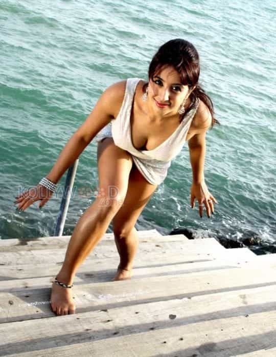 Kannada Actress Sanjana Hot Stills 06