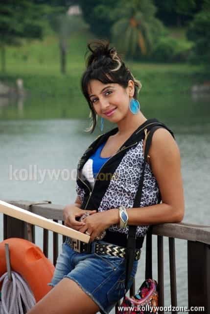 Kannada Actress Sanjana Sexy Photos 09