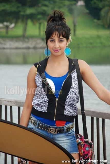 Kannada Actress Sanjana Sexy Pics 07