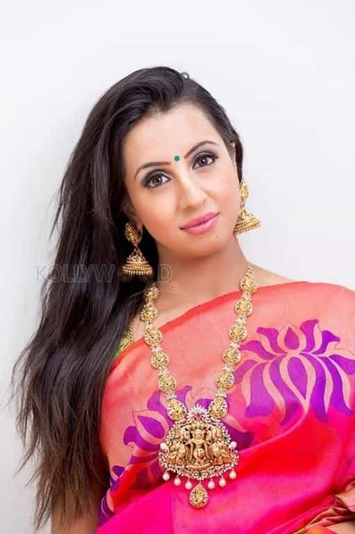 Kannada Actress Sanjjanaa Galrani New Photoshoot Photos 01 (146166 ...
