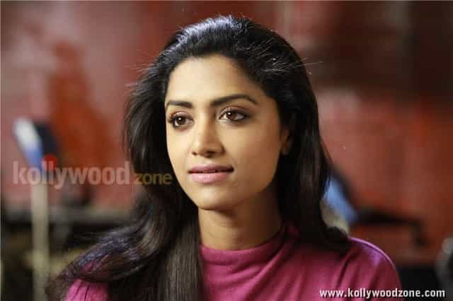 Ladies And Gentleman Mamta Mohandas Pictures 01