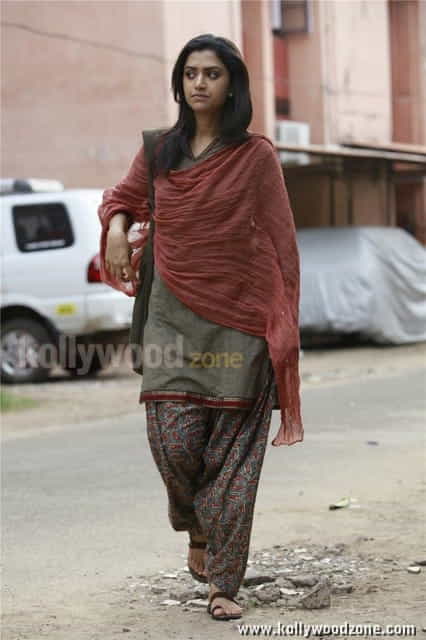 Mallu Actress Mamta Mohandas Pictures 04