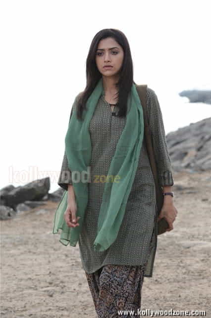 Mallu Actress Mamta Mohandas Pictures 18
