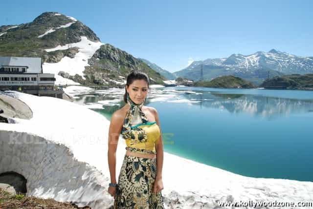 Mamta Mohandas Hot Pics 19