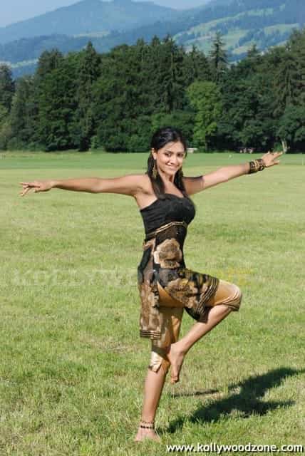 Mamta Mohandas Hot Pics 27