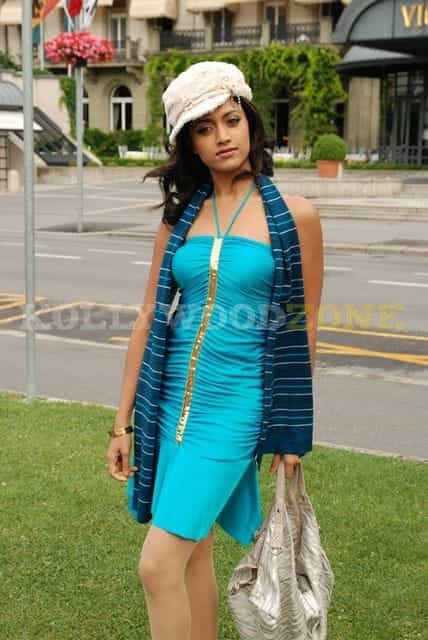Mamta Mohandas Sexy Stills 98