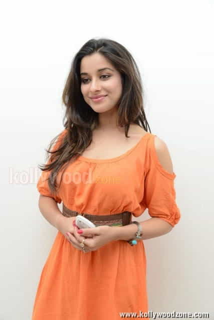 Sexy Actress Madhurima Stills 07