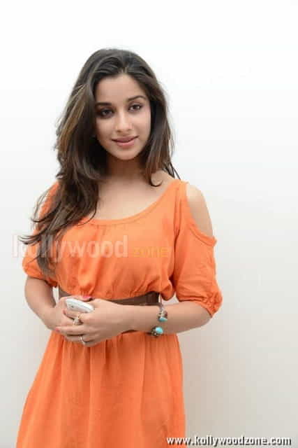 Sexy Actress Madhurima Stills 08