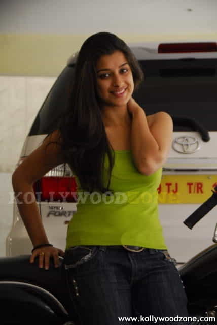 Sexy Madhurima Hot Pics 60