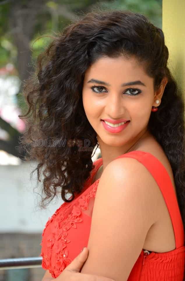 Telugu Actress Pavani Photo Shoot Stills 06