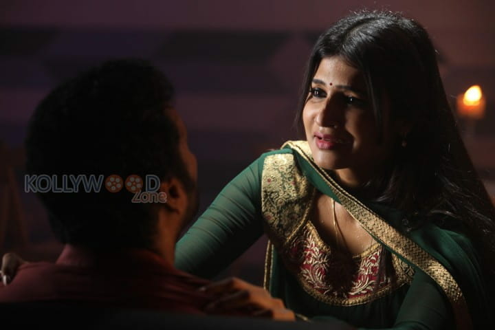 Thiranthidu Seese Actress Anjena Kirti Photos 03