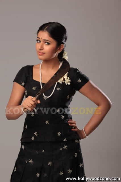Actres Poonam Bajwa Pictures 03