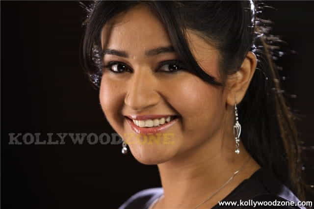 Poonam Bajwa Photos 03