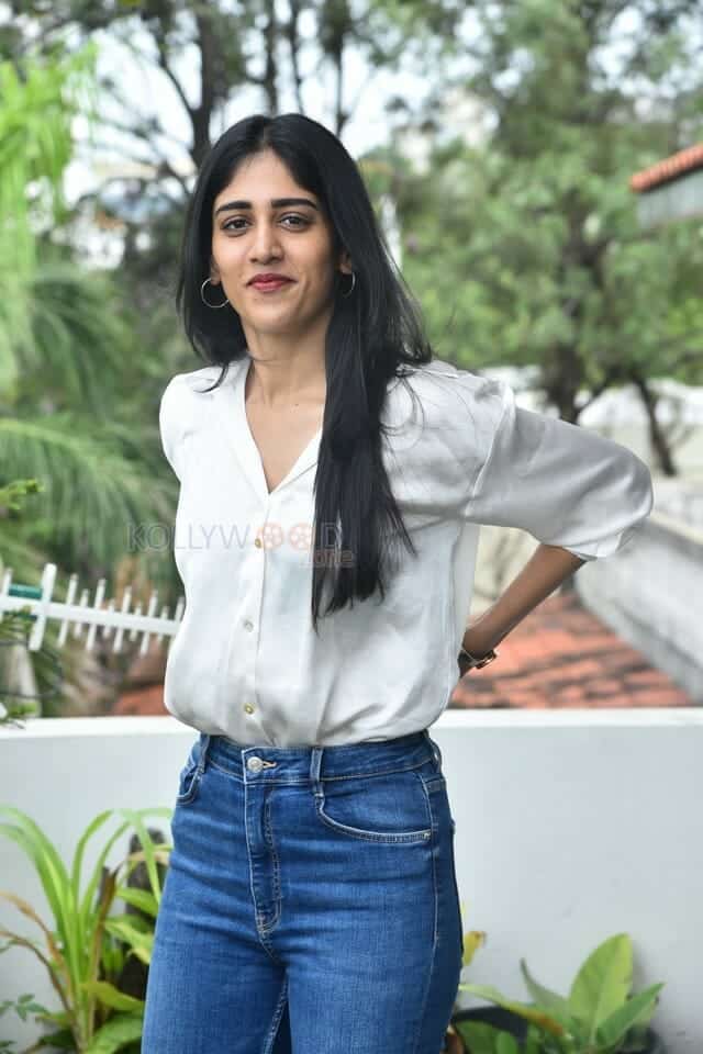 Actress Chandini Chowdary at Color Photo Movie National Award Press Meet Pictures 18