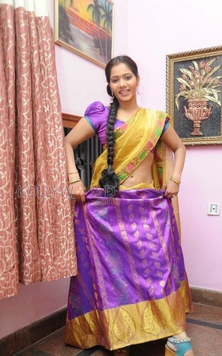Actress Mithraw Sexy Photos 34