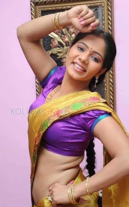 Actress Mithraw Sexy Photos 36