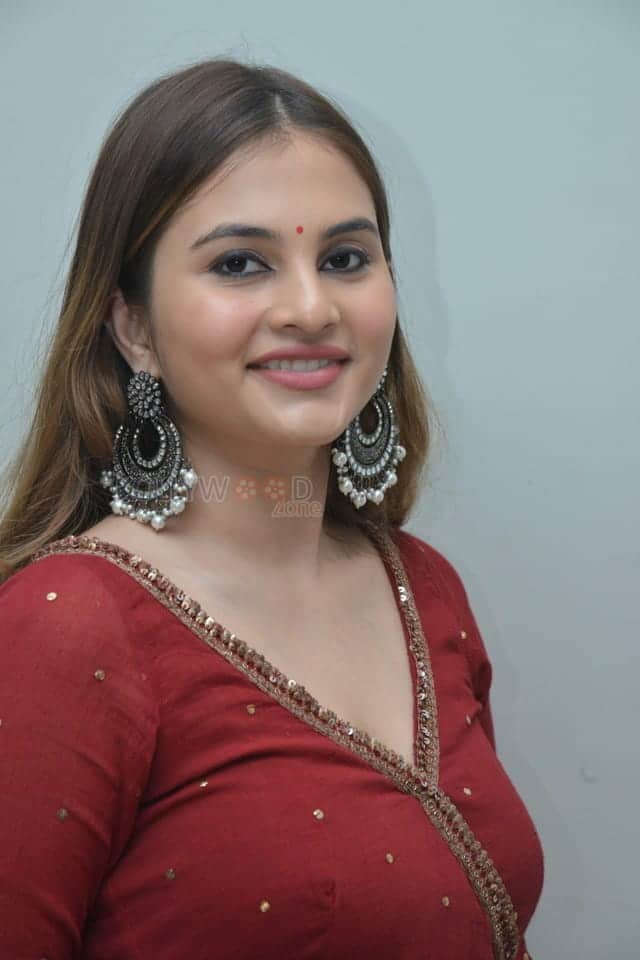 Actress Ramya Pasupuleti at Miles Of Love Movie Pre Release Event Photos 15