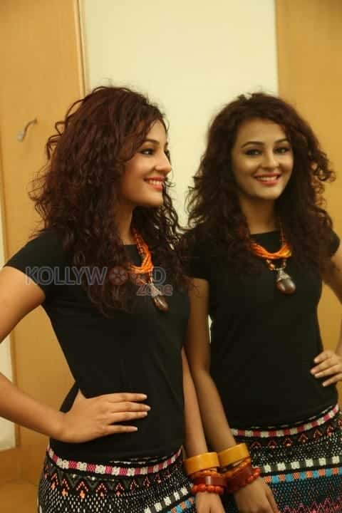 Actress Seerat Kapoor New Photoshoot Pictures 04