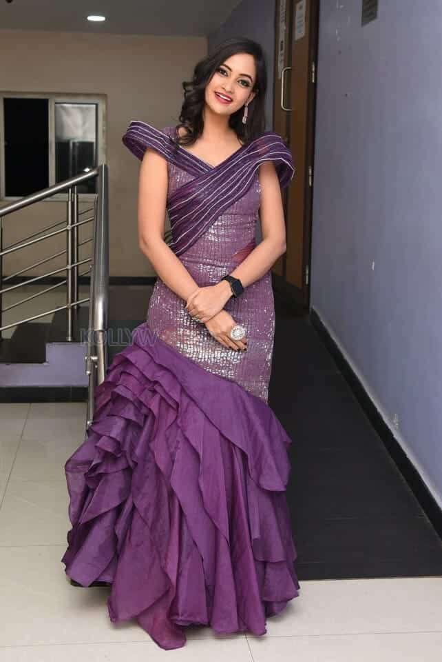 Actress Tamanna Vyas at Veyi Shubhamulu Kalugu Neeku Movie Press Meet Pictures 28