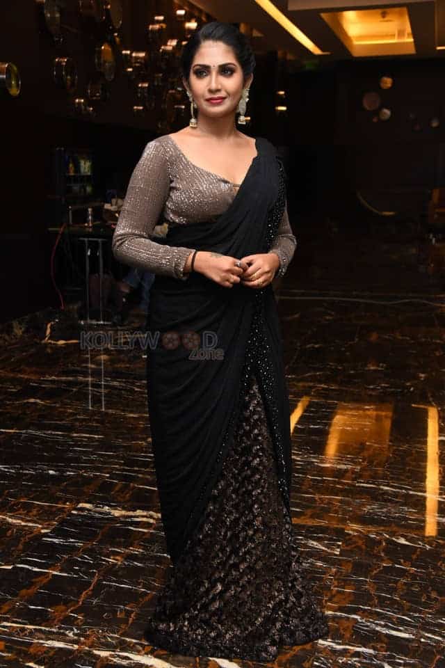 Actress Varsha Viswanath at 11 11 Movie First Look Photos 24