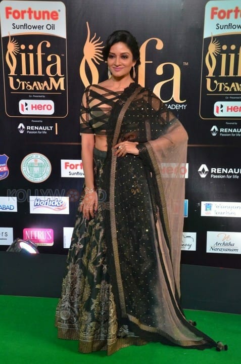 Actress Vimala Raman At Iifa Utsavam 2017 Pictures 29
