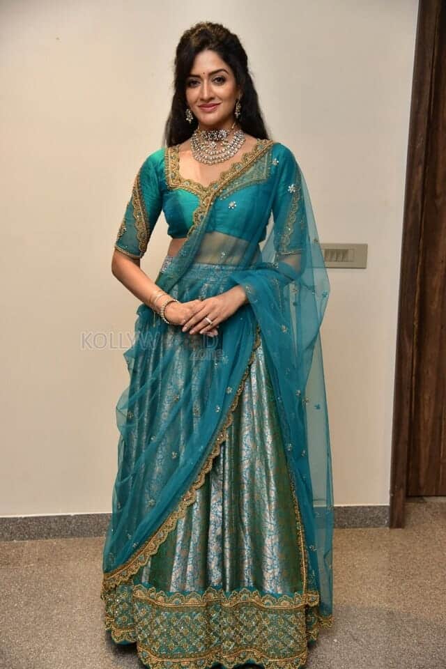 Actress Vimala Raman at Rudrangi Pre Release Event Photos 06