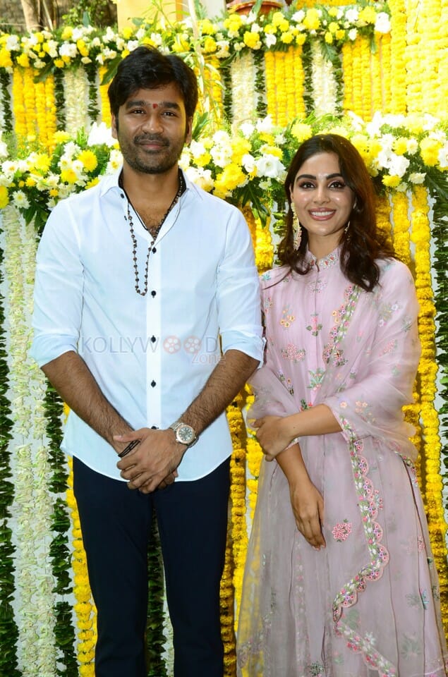 Dhanush Vaathi Movie Launch Stills 02