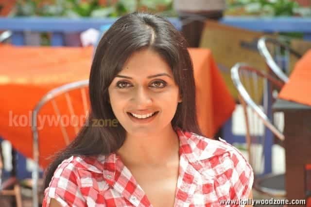 Mallu Actress Vimala Raman Pictures 01