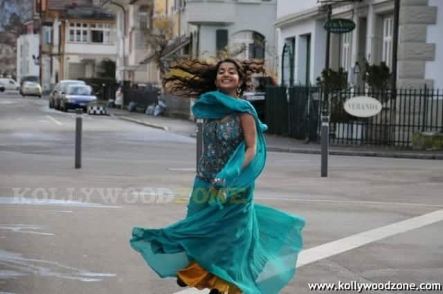 Meera Jasmine In Penn Singam Movie 08