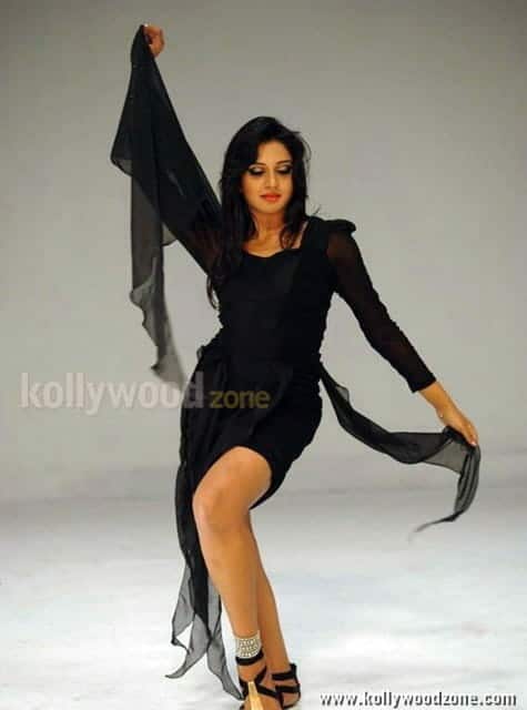 Mollywood Actress Vimala Raman Sexy Pictures 05