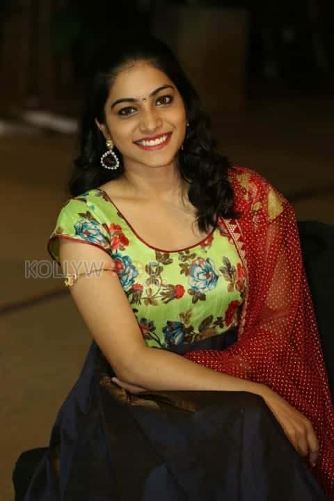 Telugu Actress Punarnavi Bhupalam Photos 16