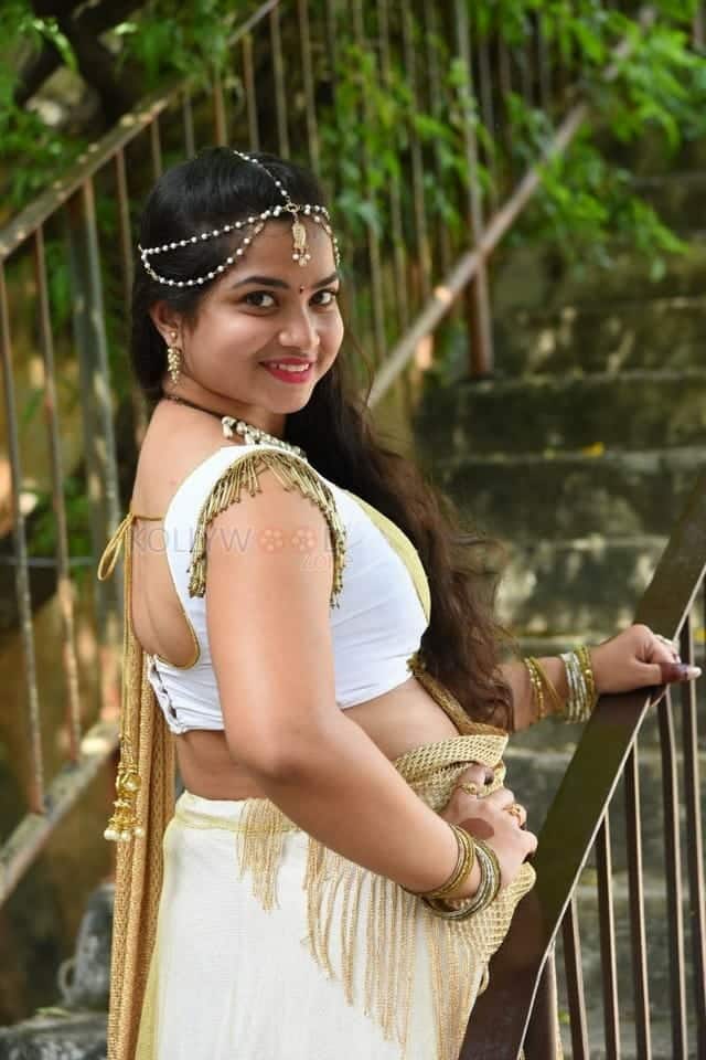 Telugu Actress Sirisha Dasari Photos 03