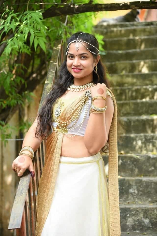 Telugu Actress Sirisha Dasari Photos 23