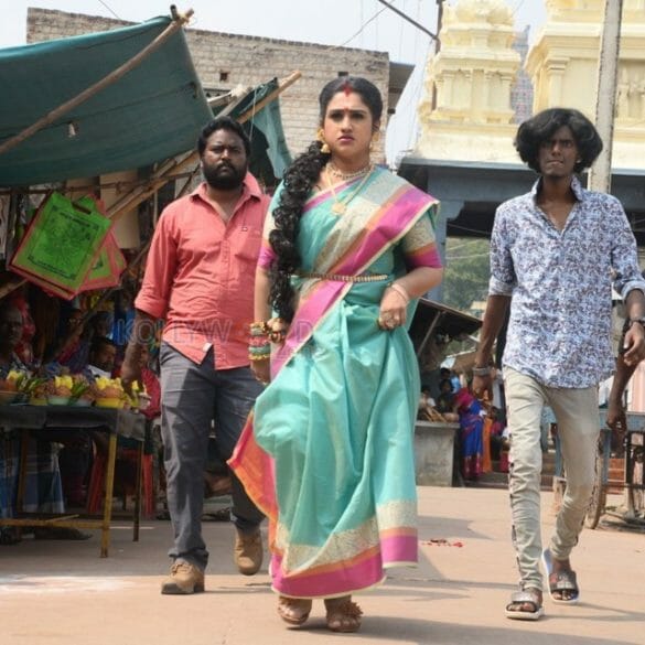 Dhillu Irundha Poradu