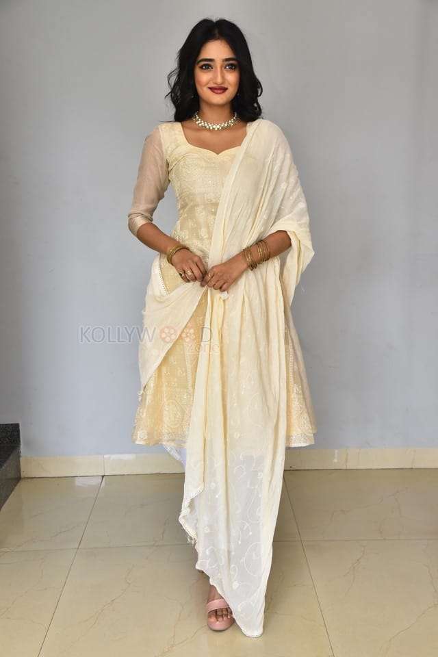 Actress Hrithika Srinivas at Hadduledura Teaser Launch Event Pictures 01