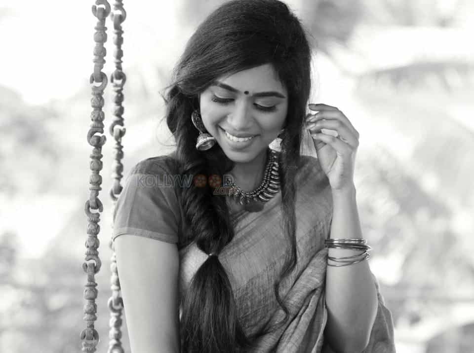 Actress Lovelyn Chandrasekhar Photoshoot Images 06