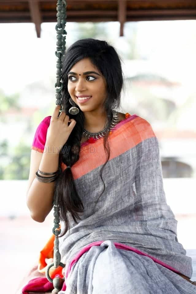 Actress Lovelyn Chandrasekhar Photoshoot Photos 01