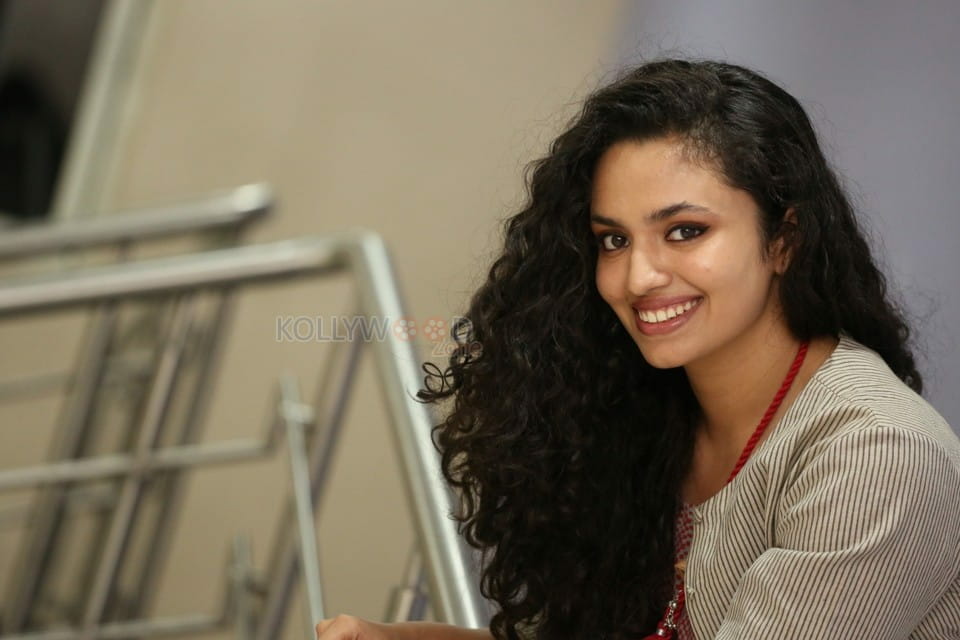Actress Malavika Nair At Taxiwala Teaser Launch Photos 16