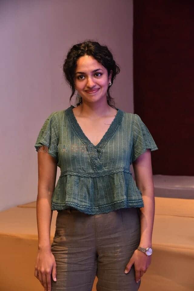 Actress Malavika Nair at Thank You Movie Team Media Interaction Pictures 19