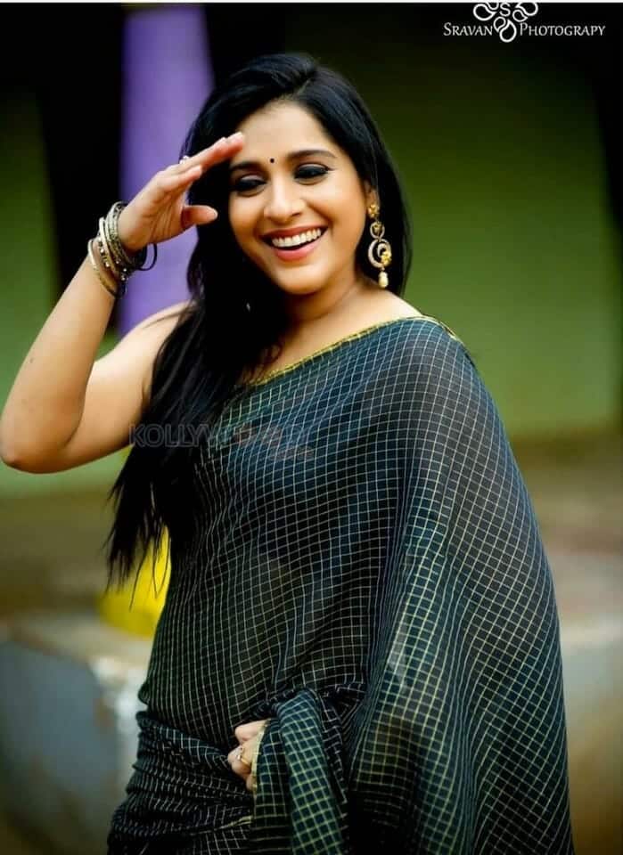 Actress Rashmi Gautam Saree Photos 03