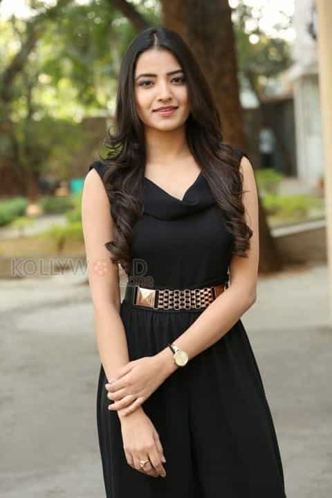 Actress Rukhsar Mir Photos 26