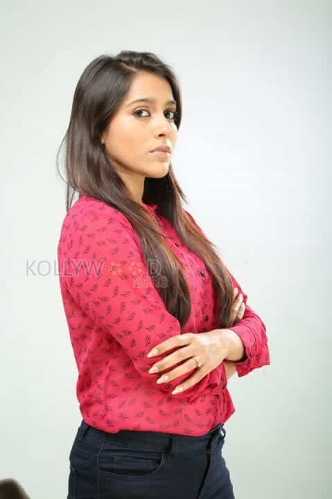 Dhowlath Heroine Rashmi Gautam Pictures 07