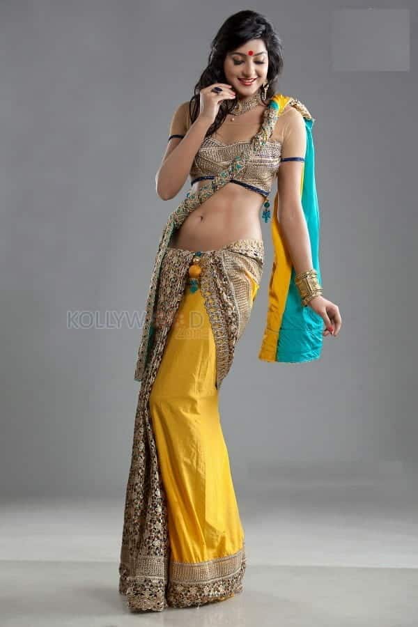 Hot Sexy Avantika Mishra Photos 03