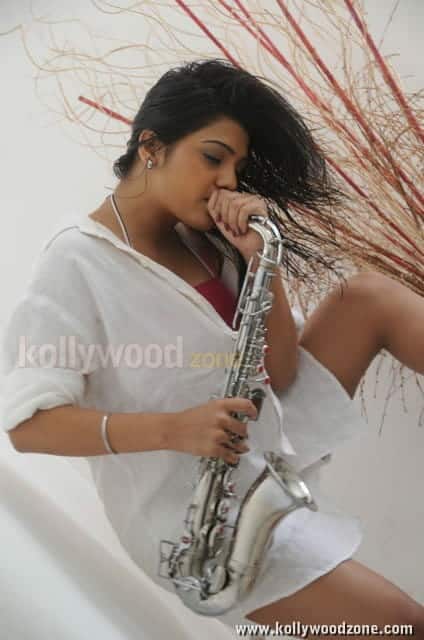 Hot Tashu Kaushik Spicy Sexy Stills 28