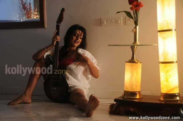Hot Tashu Kaushik Spicy Sexy Stills 95