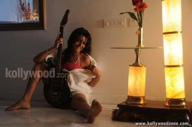 Hot Tashu Kaushik Spicy Sexy Stills 96